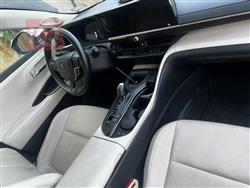 تۆیۆتا کراون